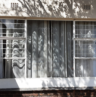 Steel-window-to-S-D-window-before01