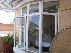 ALUMINIUM-BAY-WINDOW-6  